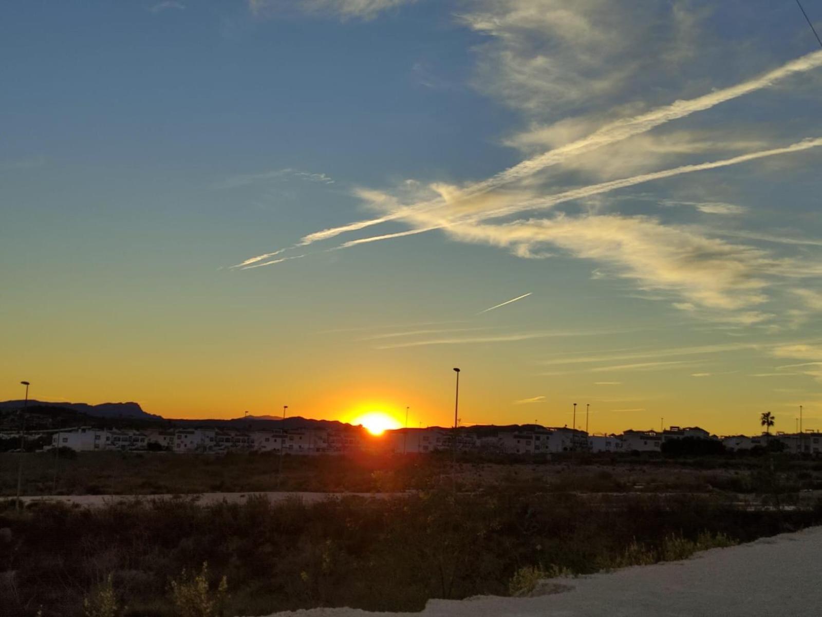 A Room With A Sun View Orihuela Exterior photo